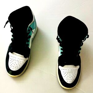 Men’s sneakers